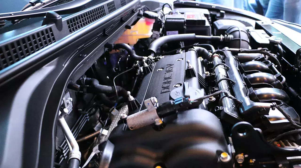 Engine Car